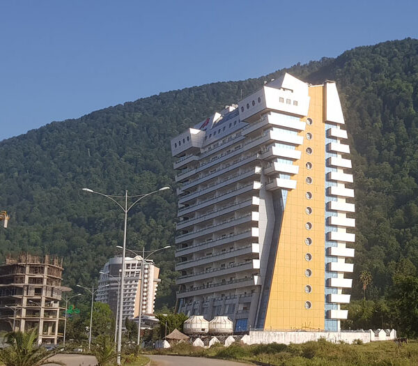 مجید برج مجید نمک آبرود